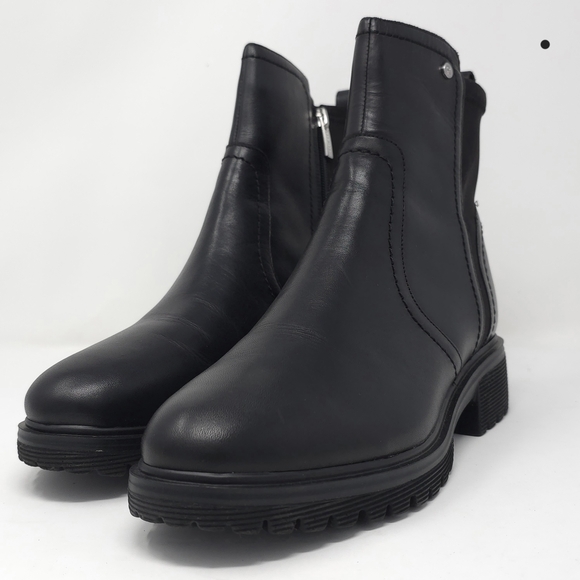 Rockport Shoes - Rockport Black Leather Ankle Booties with Side Zip 9.5M